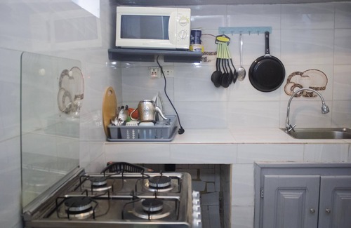 Dakar Apartamento | Cozy 1-bedroom apartment in vibrant Dakar near the beach