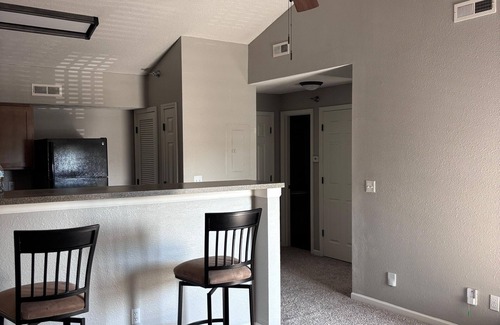Olathe Apartamento | Cozy 1-bedroom apartment in lovely Olathe with AC