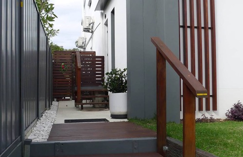Fig Tree Pocket Apartamento | Cozy 1-bedroom apartment with reverse-cycle AC and WiFi in Fig Tree Pocket