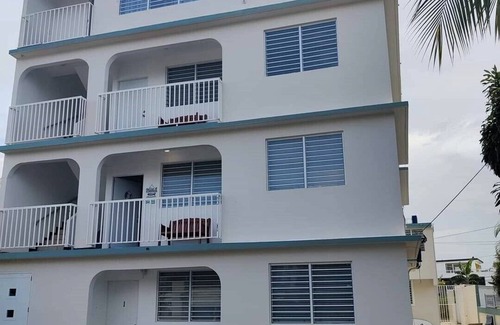 Puerto Nuevo Apartamento | Cozy 1-bedroom Beach Apt - Mare Blu ground floor