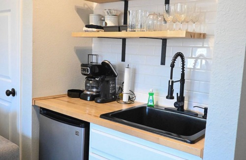 Branson West Condominio | Cozy 1-bedroom condo with WiFi, fitness room in lovely Branson West