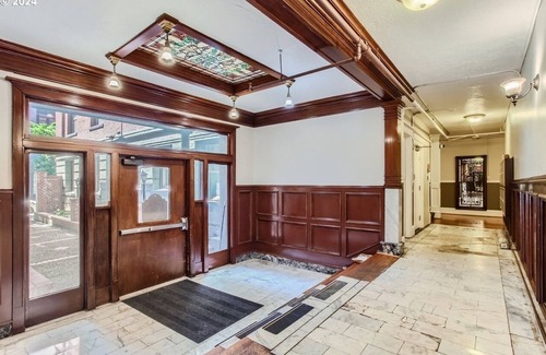 Alphabet Historic District Condominio | Cozy 1-bedroom condo in welcoming Portland with AC, WiFi