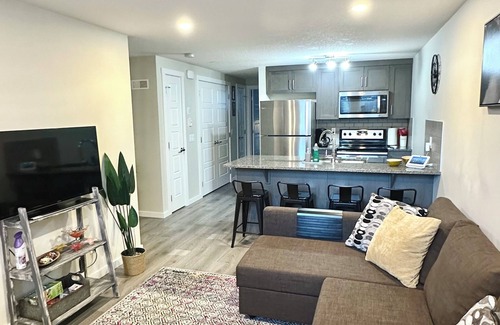 Seton Condominio | Cozy 1-bedroom condo in amazing Calgary with WiFi