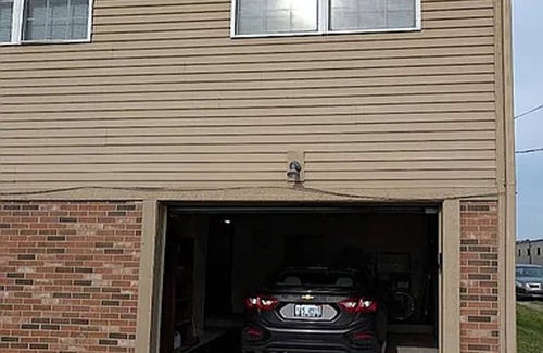 Clawson Condominio | Cozy 1-bedroom condo near downtown Clawson with WiFi, AC