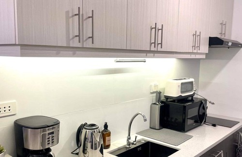 Guadalupe Condominio | Cozy 1-bedroom condo with WiFi, rooftop pool &fitness room in pleasant Cebu City