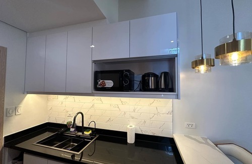 Marilao Condominio | Cozy 1-bedroom condo with AC and WiFi in charming Marilao