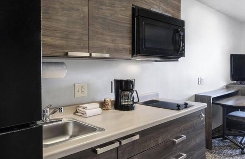 Huntersville Apartamento | Cozy 1-bedroom hotel in delightful Huntersville up to 2 people