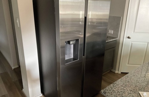 Clodine Casa | Cozy 1-bedroom house with fitness room, WiFi in welcoming Richmond