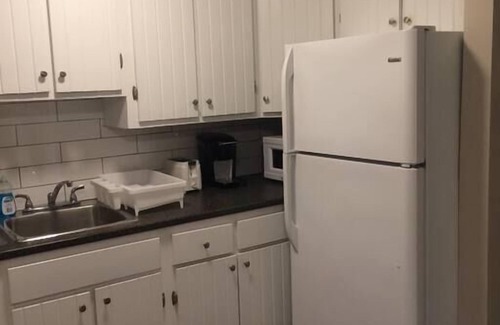 Downtown Halifax Apartamento | Cozy 1-bedroom in Bauer Terrace next to Citadel