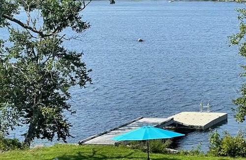 Halifax County Apartamento | Cozy 1 bedroom lakefront basement apartment in delightful Williamswood, NS