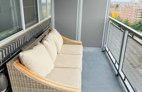 Wynnefield Condominio | Cozy 1 Bedroom Oasis with Stunning Views & Easy Access to Attractions!