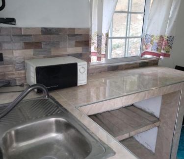 Yallahs Casa | Cozy 1 Bedroom studio apartment with private parking near Yallahs in St Thomas Jamaica