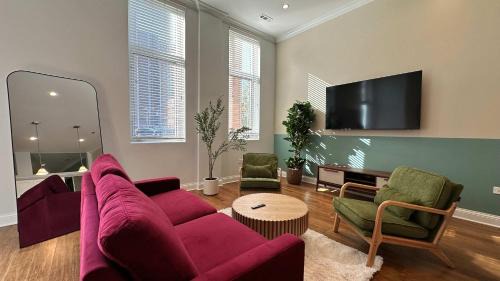 Near West Side Apartamento | Cozy 1 BR 1 Parking Sleeps 4