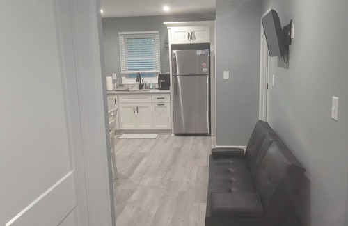 Koru Village Casa | Cozy 1 BRM+ in newly built house right on the canal.