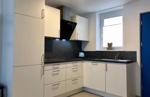 Albstadt Apartamento | Acogedor apartamento de 1 habitación en el alero