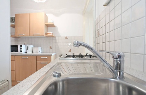 Leopoldstadt Apartamento | Cozy 1-room apartment near UNO City and Austria Campus