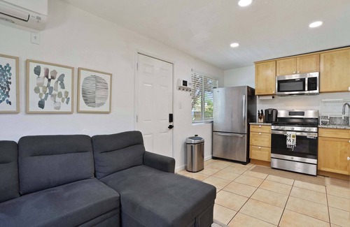 Southeastern Sacramento Casa | Cozy 1BA/1BR Budget Stay in the Heart of Sac!