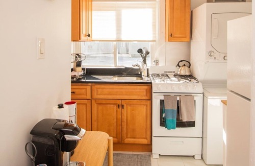 Central Village Apartamento | Cozy 1Bed, 1Bath in Brookline, MBTA