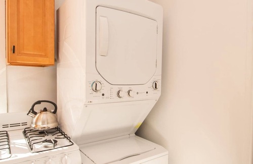 Central Village Apartamento | Cozy 1Bed, 1Bath in Brookline, MBTA