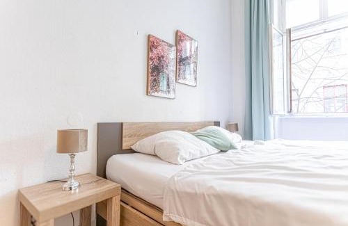 Wieden Apartamento | Cozy 1BR Apt Wi-Fi & Close to Hauptbahnhof