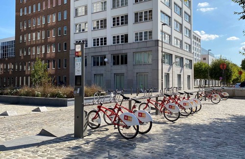 De Kaaien Apartamento | Cozy 1BR City Centre Near Meir Shopping by Oneluxstay