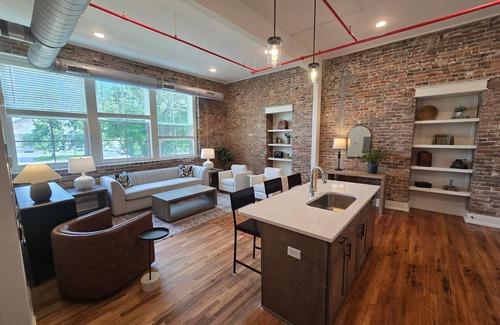 McMinnville Condominio | Cozy 1BR condo in McMinnville, perfect for 2 guests with modern amenities.