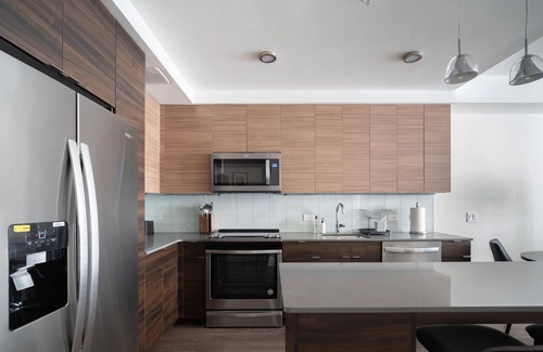 Pentagon City Apartamento | Cozy 1BR in Arlington, Rooftop Pool + Pet-Friendly