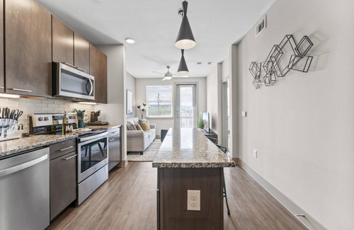 Montopolis Apartamento | Cozy 1BR King Suite Close to Downtown w Fast Wifi