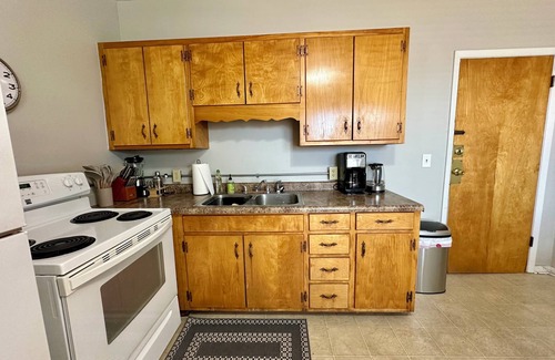 Beech Grove Apartamento | Cozy 1BR on Main St 10 min to Indy