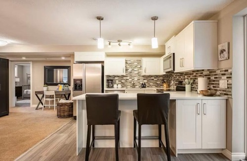 Silverado Apartamento | Cozy 2 Bdrm Basement Suite in SW Calgary