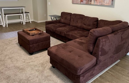 Kingsland Casa | Cozy 2 bdrm duplex, 10 min from base!