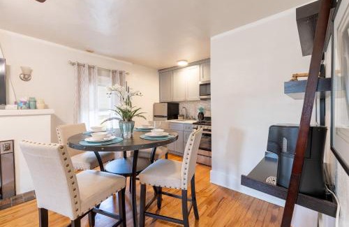 Rapid City Apartamento | Cozy 2 BDRM Vacation Rental - 1 Mile to Dtwn Rapid City