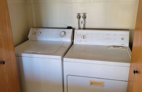 Lake Isabella Apartamento | Cozy 2- Bedoom Lake Isabella Rental