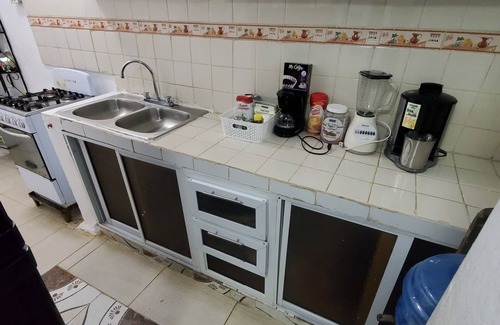 Villa Mella Apartamento | Cozy 2 bedroom apt 5 min to subway | Hot water!