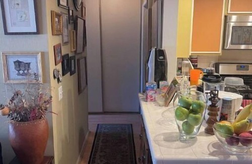 Santa Ana Condominio | Cozy 2 Bedroom-2 Full Bath Condo;Art District DTSA