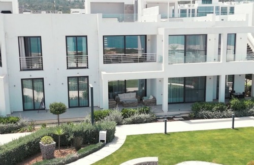 Esentepe Casa | Cozy 2-bedroom apartment in fabulous Agios Nikolaos with fitness room, WiFi
