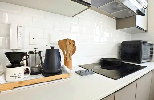 Obarrio Apartamento | Cozy 2-bedroom apartment in the heart of Panama City with pool, laundry, gym, AC