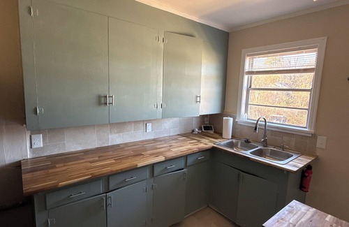 Highland Historic District Apartamento | Cozy 2-bedroom apartment in charming Shreveport with WiFi, AC