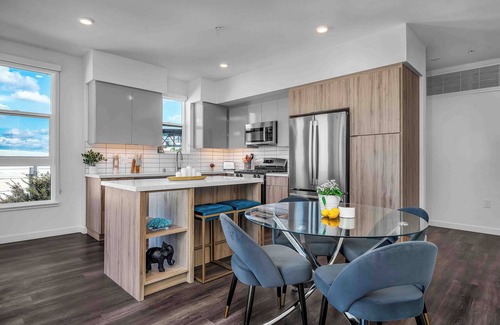 Morrison - Eldridge Park Apartamento | Cozy 2-bedroom apartment in enjoyable Santa Ana with AC, WiFi, fitness, Pool