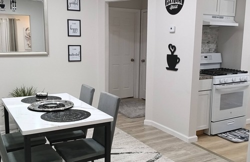 Detroit Apartamento | Cozy 2-bedroom apartment with AC, WiFi in charming Detroit