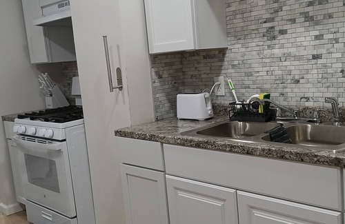 Detroit Apartamento | Cozy 2-bedroom apartment with AC, WiFi in charming Detroit
