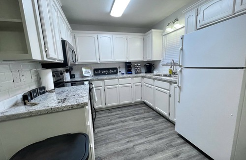 McAllen Apartamento | Cozy 2 bedroom Apartment in prime location!