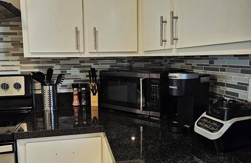 McAllen Apartamento | Cozy 2-bedroom apartment in welcoming McAllen with WiFi, AC