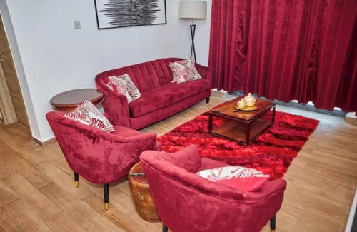 East Legon Apartamento | Cozy 2-bedroom apartment in upscale East Legon-A&C Mall with modern facilities
