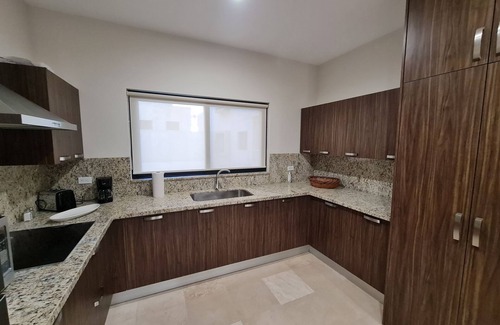 Colina del Sol Condominio | Cozy 2-bedroom condo in peaceful La Paz with WiFi, AC and beautiful bay view