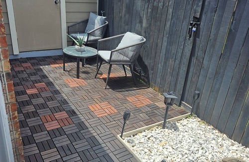 Plano Condominio | Cozy 2-bedroom condo with WiFi, AC in welcoming Plano