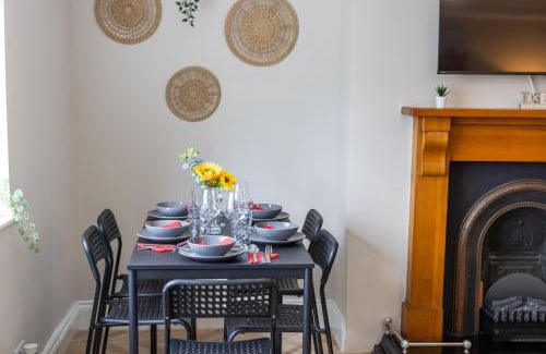 West Woodburn Casa | Cozy 2 Bedroom Cottage