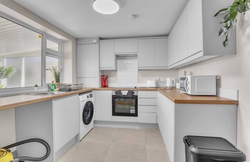West Woodburn Casa | Cozy 2 Bedroom Cottage