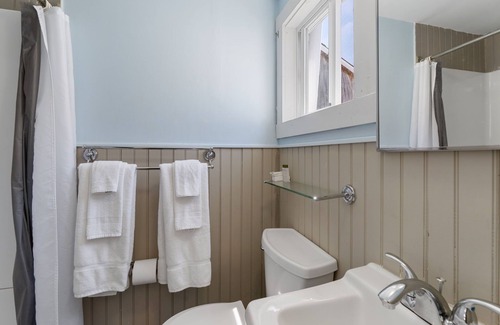 Ogunquit - Wells Cabina | Cozy 2 Bedroom Cottage