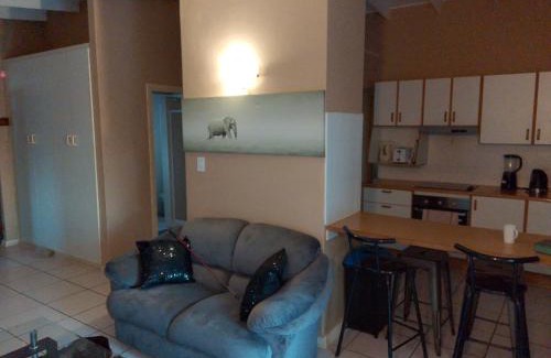 Durban North Apartamento | Cozy 2 bedroom cottage